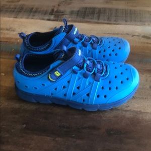 Stride Rite water shoes size 12